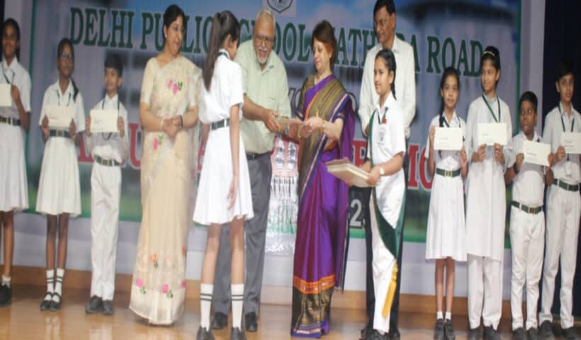 Shalini Jha Charitable Trust 4th award ceremony was organized at DPS Mathura Road.