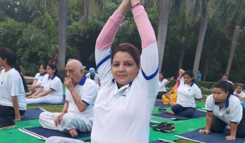 "योगा सभी बीमारियों से बचने का रामबाण" - ज्योत्सना गोगिया